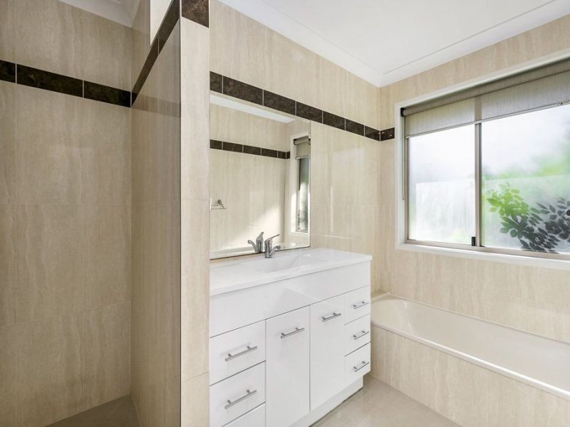 60 Tyberry Street, Chandler QLD 4155