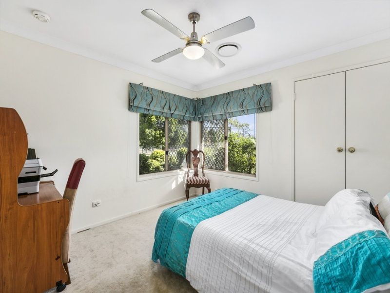 60 Tyberry Street, Chandler QLD 4155
