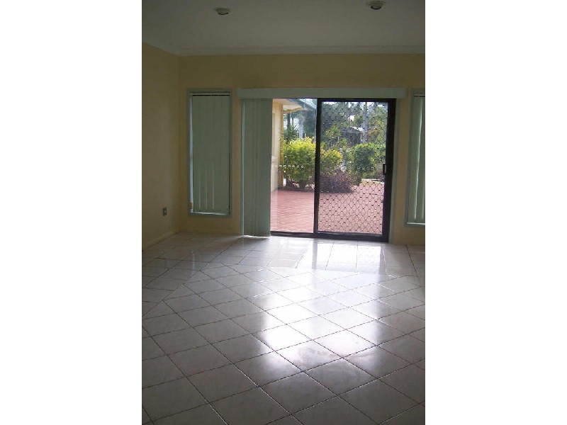 71 Dorsal Drive, Birkdale QLD 4159