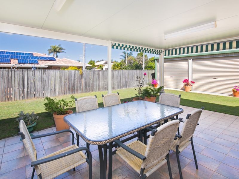 82 Mary Pleasant Dr, Birkdale QLD 4159