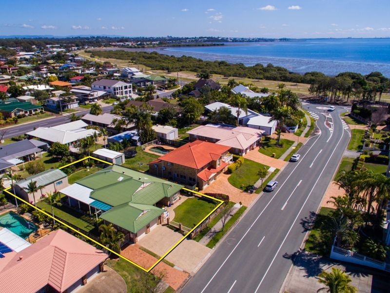 82 Mary Pleasant Dr, Birkdale QLD 4159