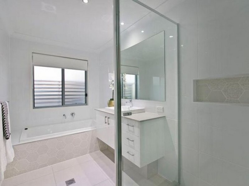 20 Jellicoe Street, Wellington Point QLD 4160