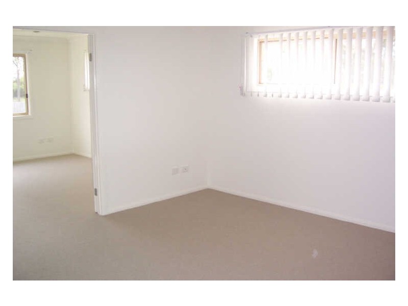 58 Yarra Rd, Wakerley QLD 4154