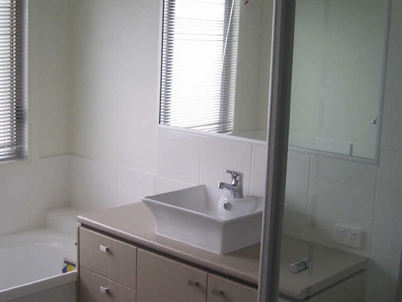 58 Yarra Rd, Wakerley QLD 4154