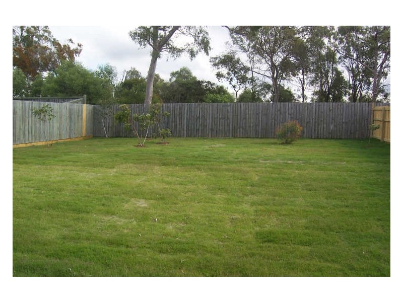 58 Yarra Rd, Wakerley QLD 4154