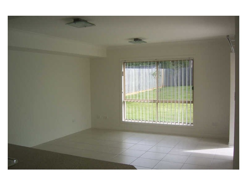 58 Yarra Rd, Wakerley QLD 4154