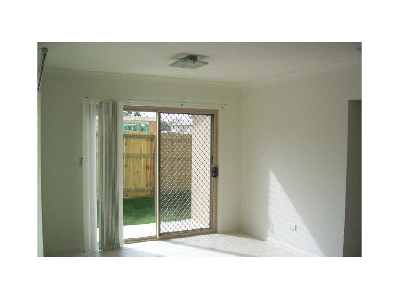 58 Yarra Rd, Wakerley QLD 4154