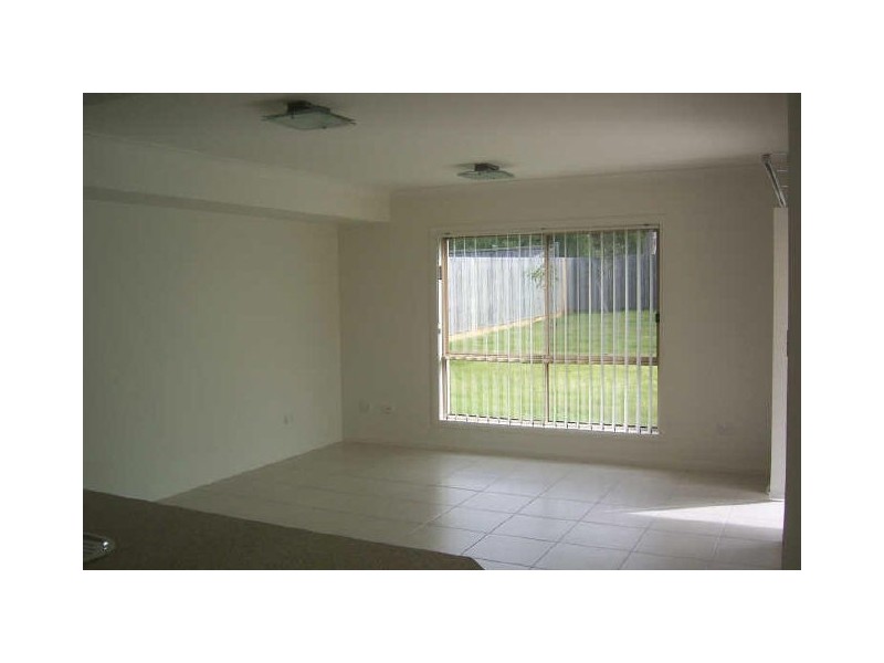 58 Yarra Rd, Wakerley QLD 4154