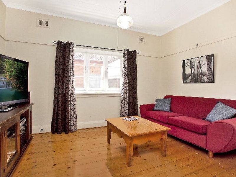 264 Hawthorne Parade, Haberfield NSW 2045