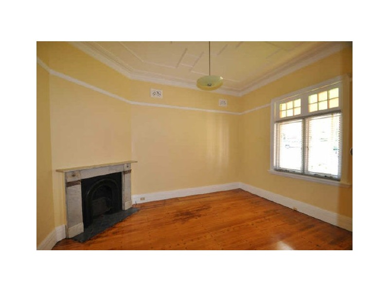 32 Barton Avenue, Haberfield NSW 2045