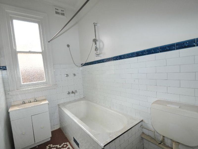 1/4 Gillies Avenue, Haberfield NSW 2045