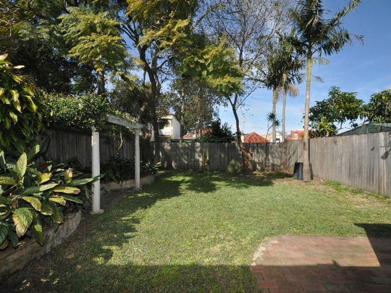 18a Day Street, Leichhardt NSW 2040