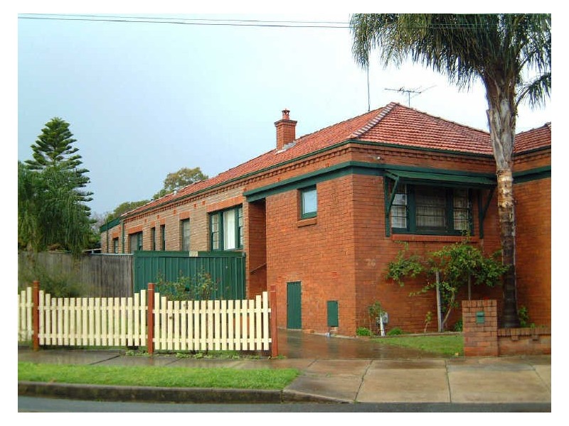 77 Dobroyd Parade, Haberfield NSW 2045