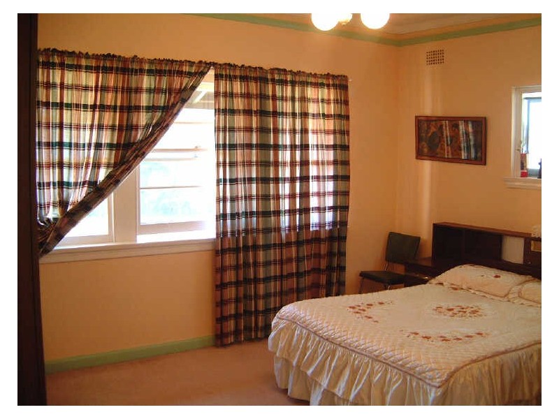 77 Dobroyd Parade, Haberfield NSW 2045