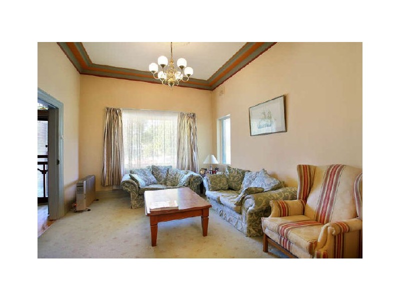 2 Gillies Avenue, Haberfield NSW 2045