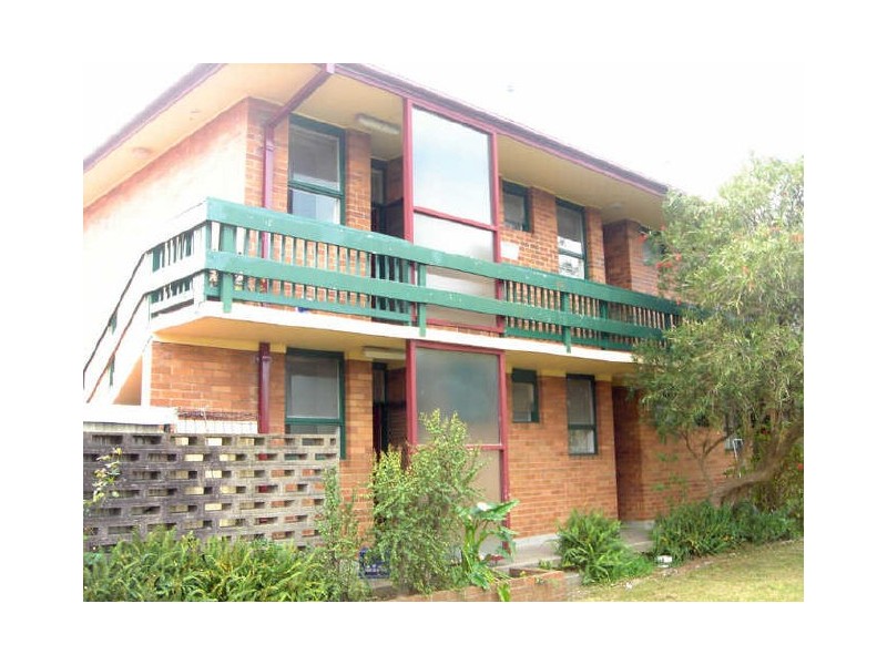 1/32 Enfield Street, Marrickville NSW 2204