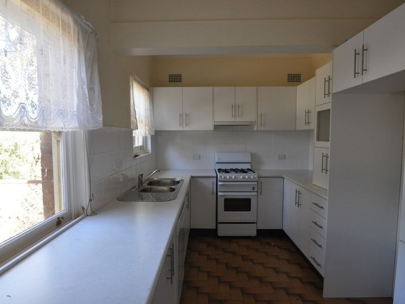 39 Undine Street, Russell Lea NSW 2046