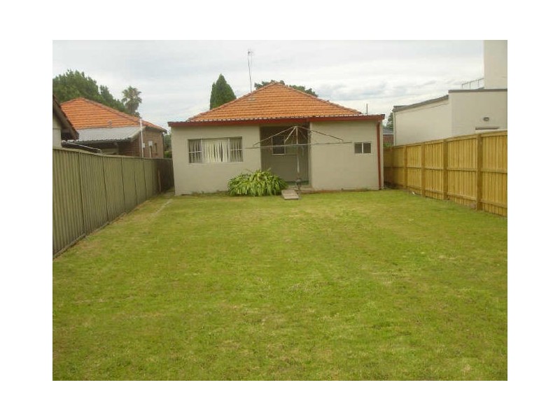 20 Barton Street, Concord NSW 2137