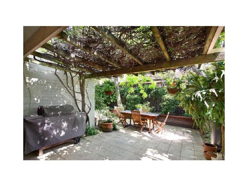 204 Catherine Street, Leichhardt QLD 4305