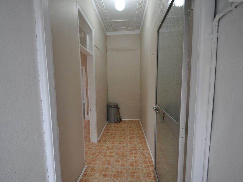 2/20 John St, Ashfield NSW 2131