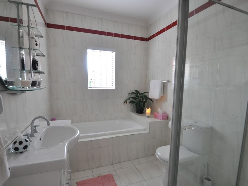 42 Dobroyd Parade, Haberfield NSW 2045