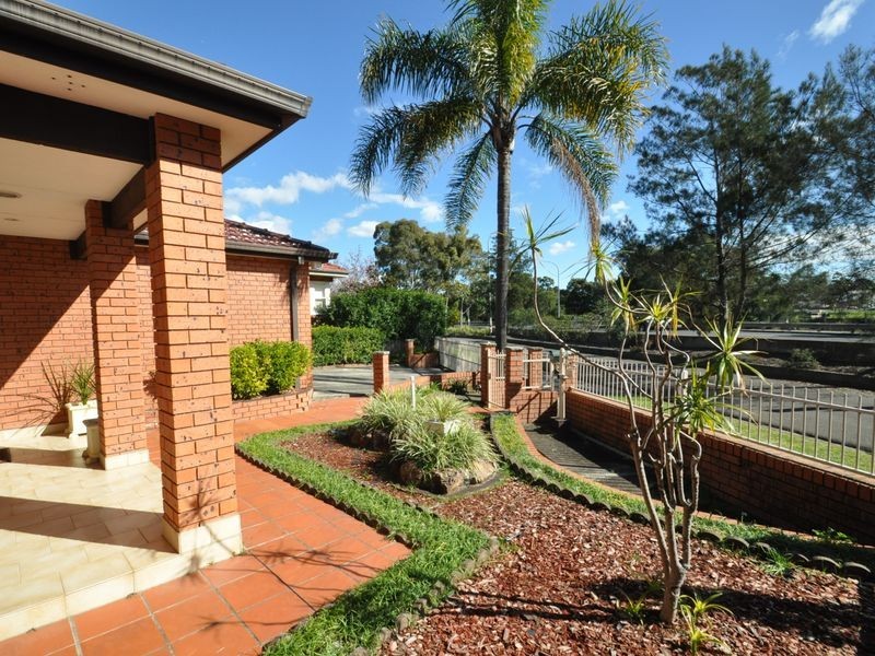 42 Dobroyd Parade, Haberfield NSW 2045