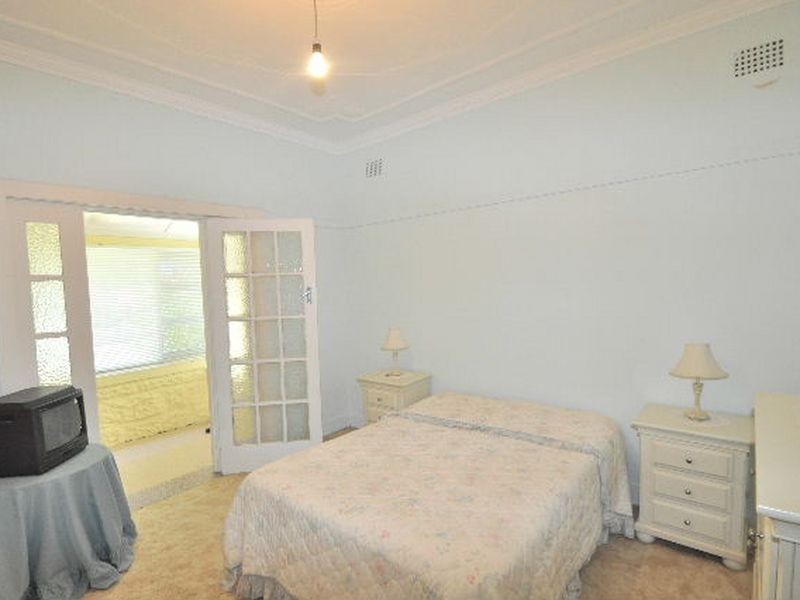 8 Walker Street, Canada Bay NSW 2046