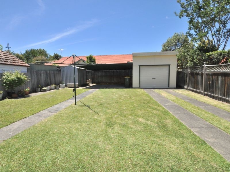 8 Walker Street, Canada Bay NSW 2046