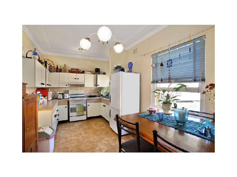 2/52 Ramsay Road, Five Dock NSW 2046