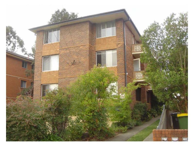 1/13 Loftus Street, Ashfield NSW 2131