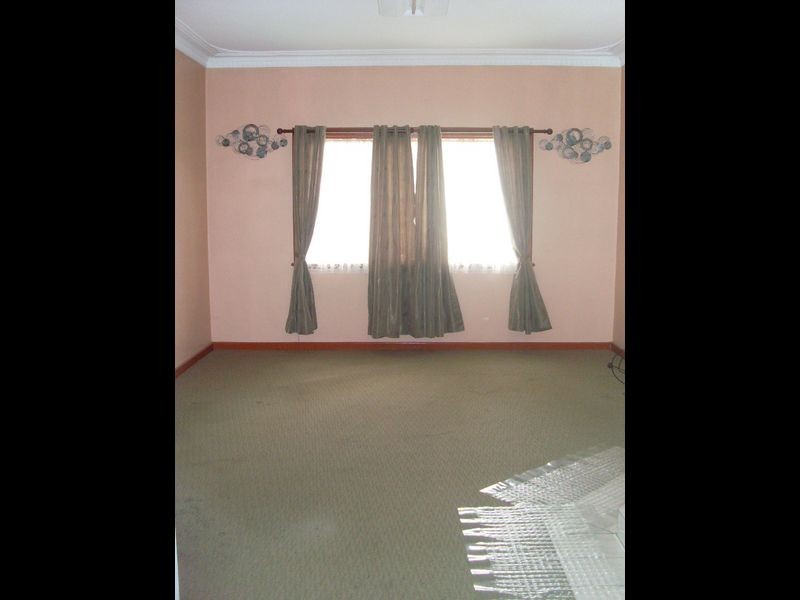 35 Lockyer Street, Clackline WA 6564