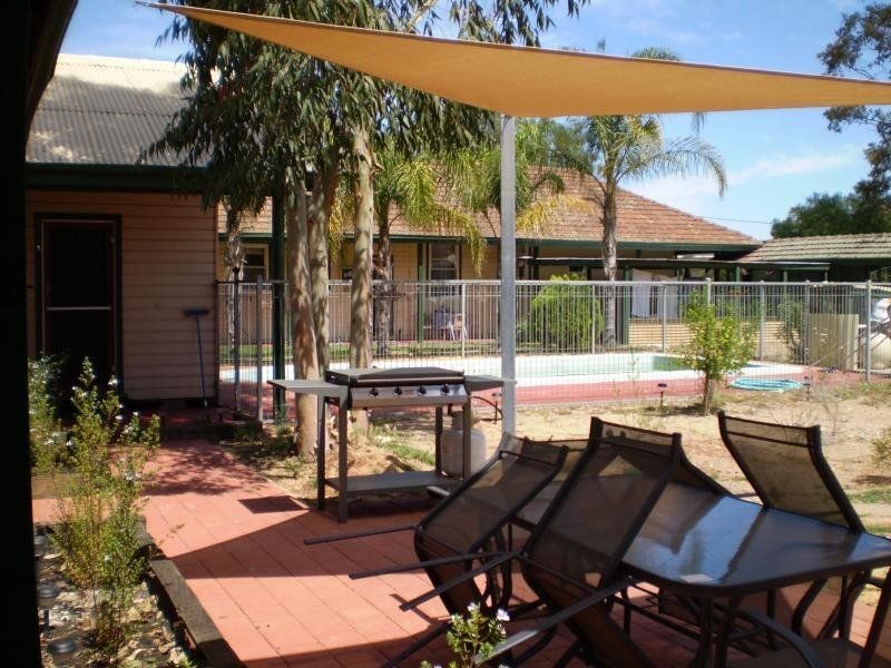 4/1 Hatton St, Northam WA 6401