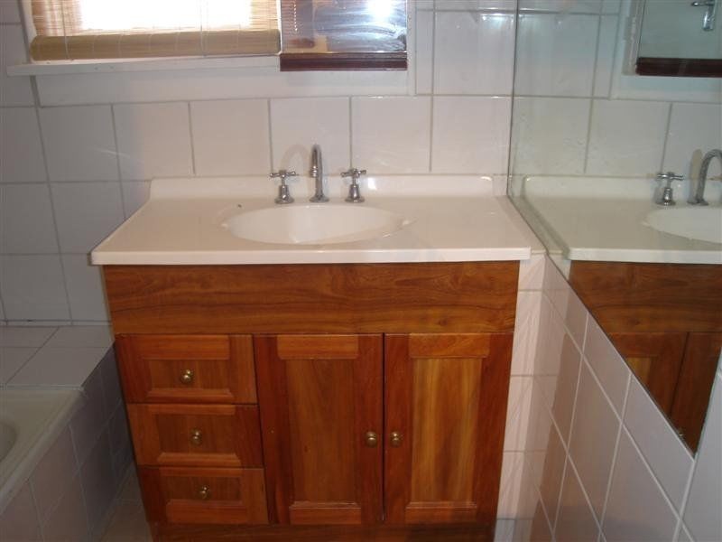 74 Connelly St, Kellerberrin WA 6410