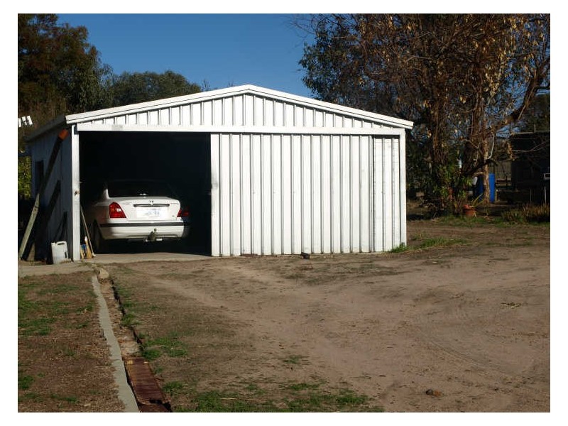 117 Gooch Road, Clackline WA 6564