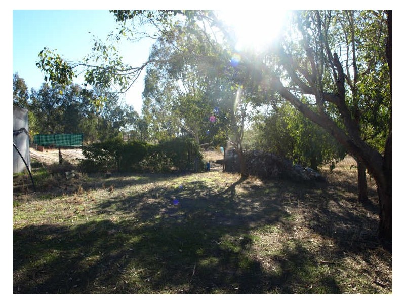 117 Gooch Road, Clackline WA 6564