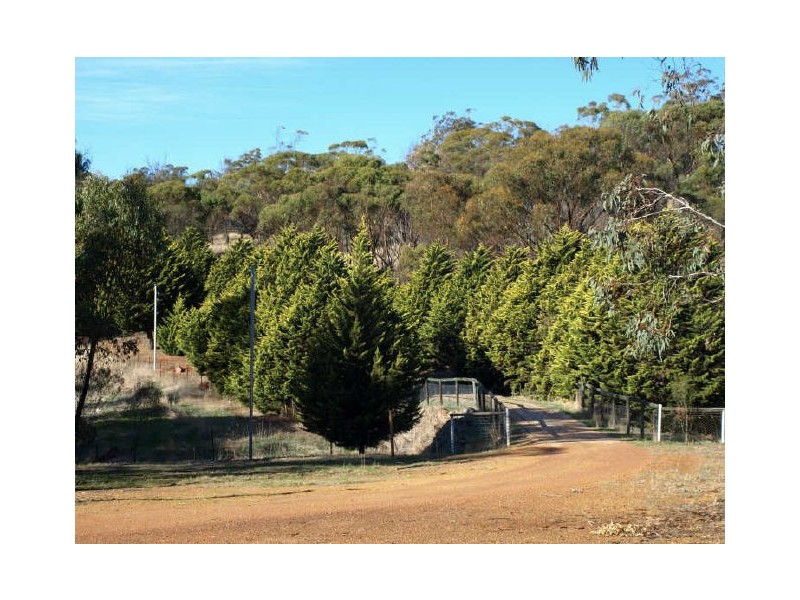 43 Kimberley Road, Clackline WA 6564