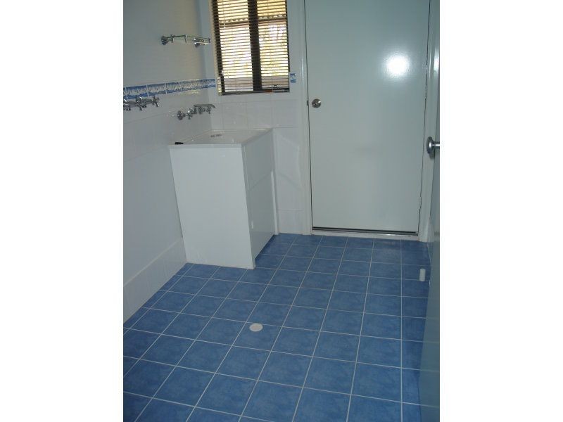 19 Hunter Road, Jennacubbine WA 6401