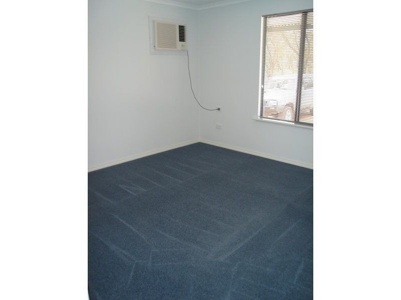 19 Hunter Road, Jennacubbine WA 6401