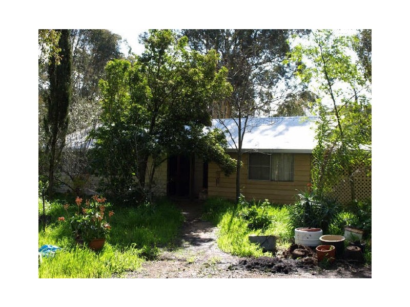 386 Refractory Road, Bakers Hill WA 6562