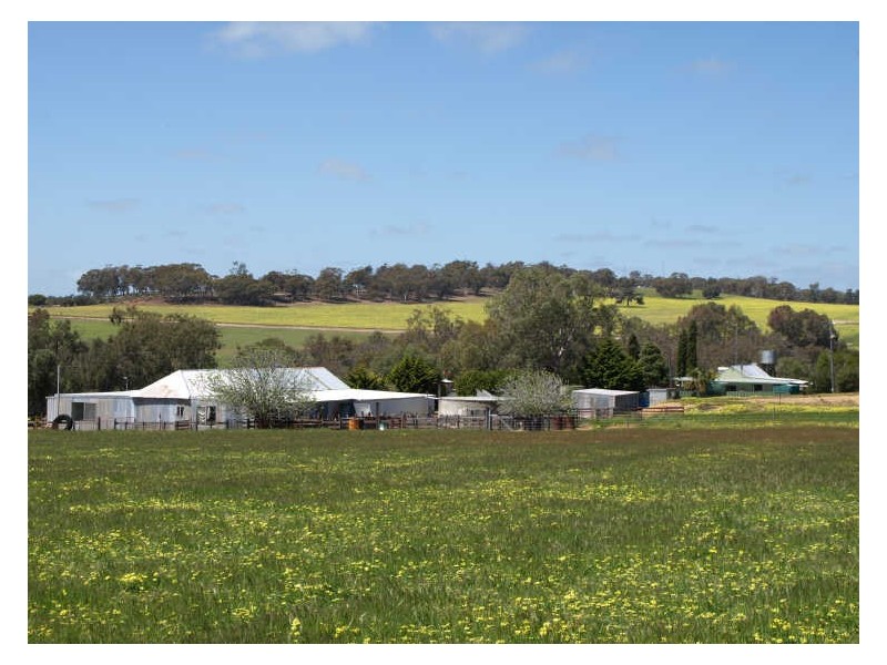 40 Norwood Road, Clackline WA 6564