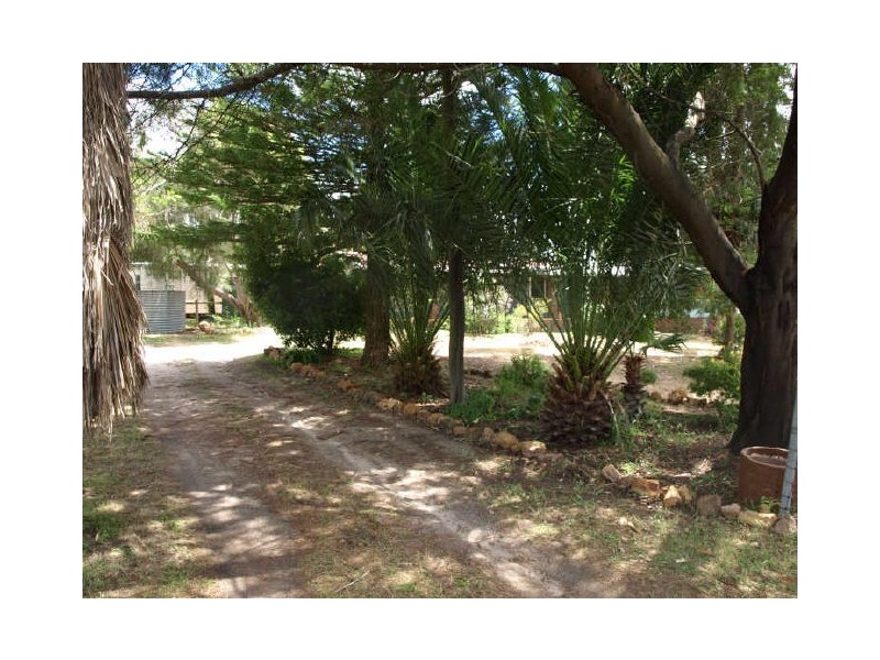 152 Koojedda Road, Bakers Hill WA 6562