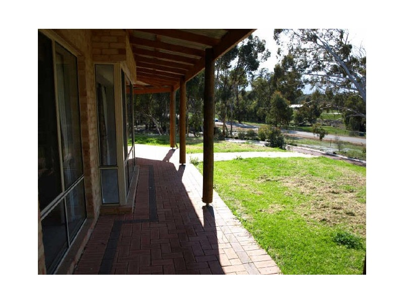 269 Jose Road, Bakers Hill WA 6562
