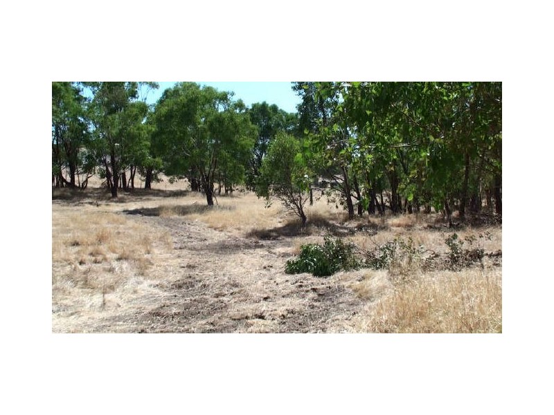 106 Spencers Brook Road, Clackline WA 6564