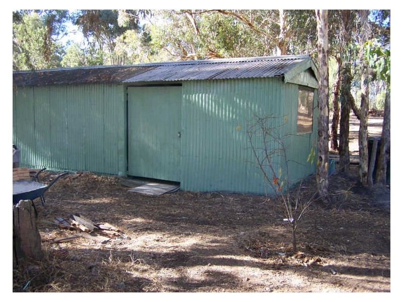 386 Refractory Road, Bakers Hill WA 6562