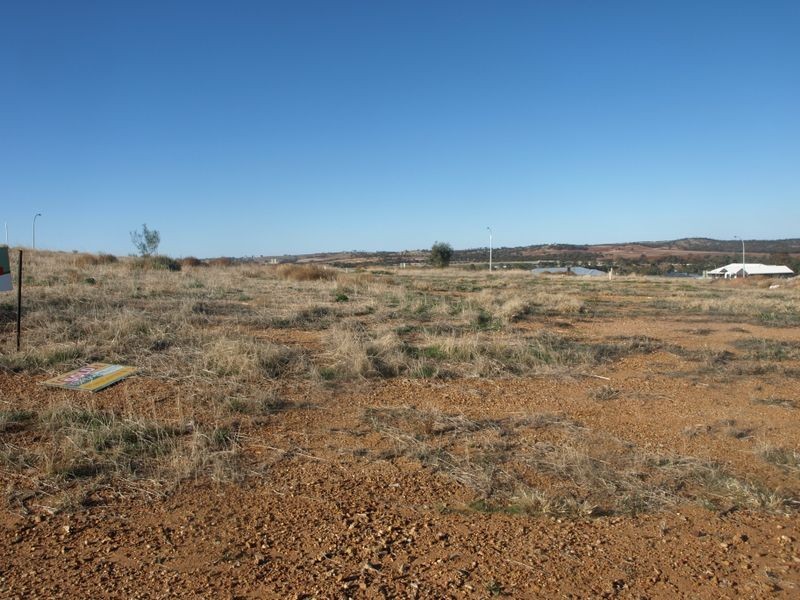 12 Chipping Rise, Northam WA 6401