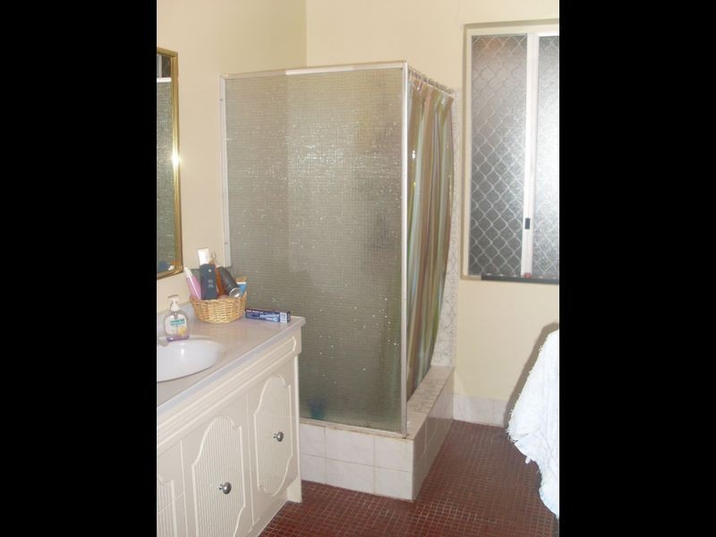 9 Watsonia Street, Maddington WA 6109