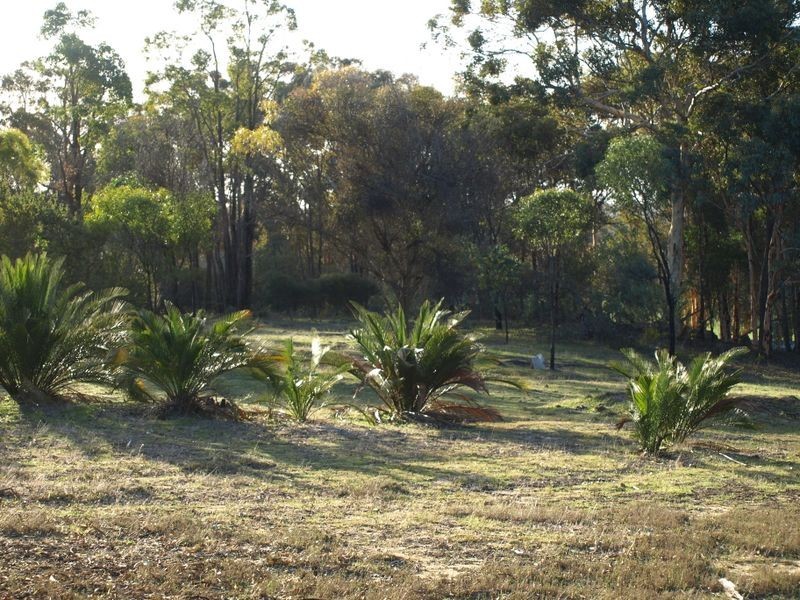 20 Raymond Court, Clackline WA 6564