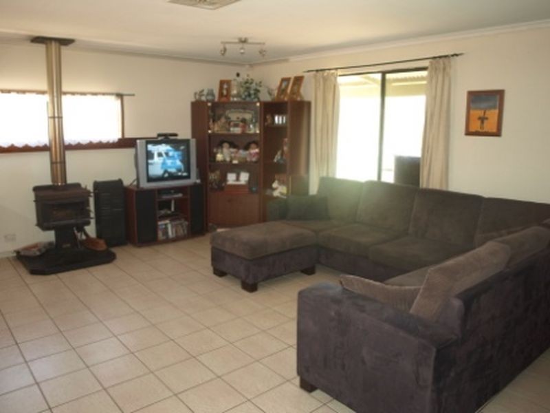 4287 Great Eastern Highway, Bakers Hill WA 6562