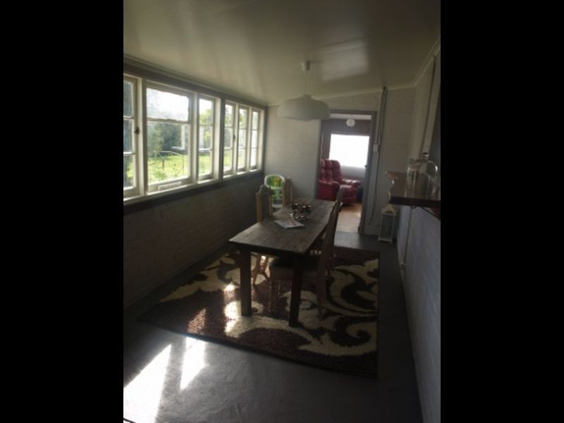32 Refractory Road, Clackline WA 6564