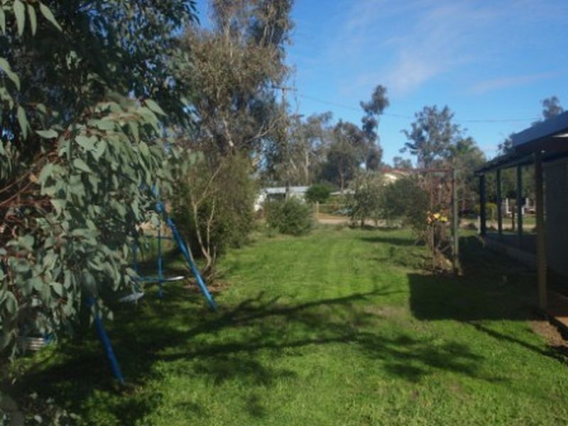 32 Refractory Road, Clackline WA 6564